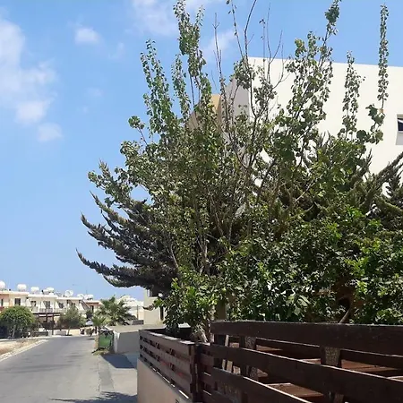 Apartment Golden Sea View Paralimni